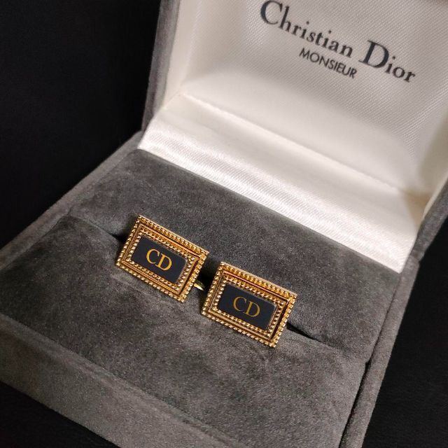 【極美品】Dior　ディオール　カフス　ゴールド　ブラック　CDロゴ　スクエア