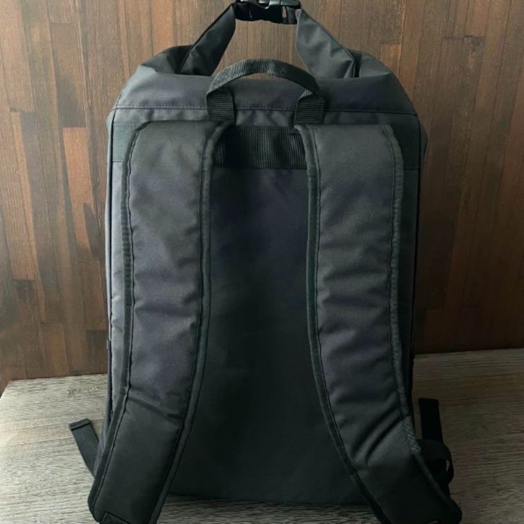 ATHLETA(アスレタ)の【新品】ATHLETA アスレタバックパックブラックバッグリュック スポーツ/アウトドアのサッカー/フットサル(その他)の商品写真