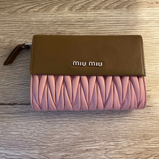 【miumiu】お財布