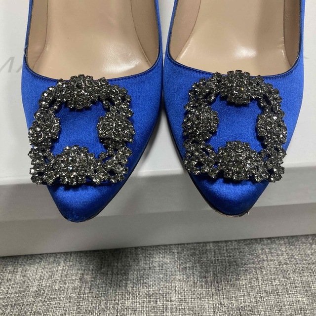 MANOLO BLAHNIK(マノロブラニク)の極美品 マノロブラニク ハンギシ 7センチヒール 38.5 レディースの靴/シューズ(ハイヒール/パンプス)の商品写真