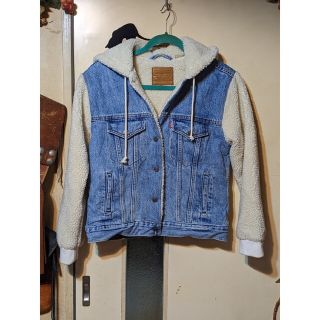 リーバイス(Levi's)のLevi’s premium フードボアジャケット S(Gジャン/デニムジャケット)