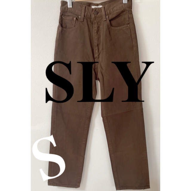SLY(スライ)のSLY  JEANS  ブラウンデニム定価10990円 レディースのパンツ(デニム/ジーンズ)の商品写真