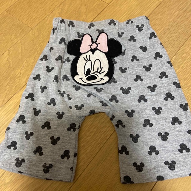 Disney(ディズニー)のミニーマウス　ハーフパンツ　90 キッズ/ベビー/マタニティのキッズ服女の子用(90cm~)(パンツ/スパッツ)の商品写真