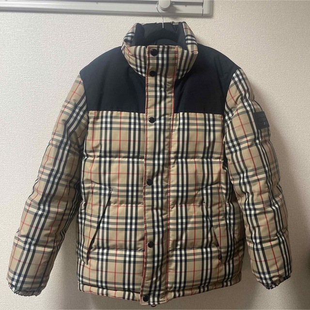 未使用品】 BURBERRY - タグ付き ダウン2019 Burberry ダウン