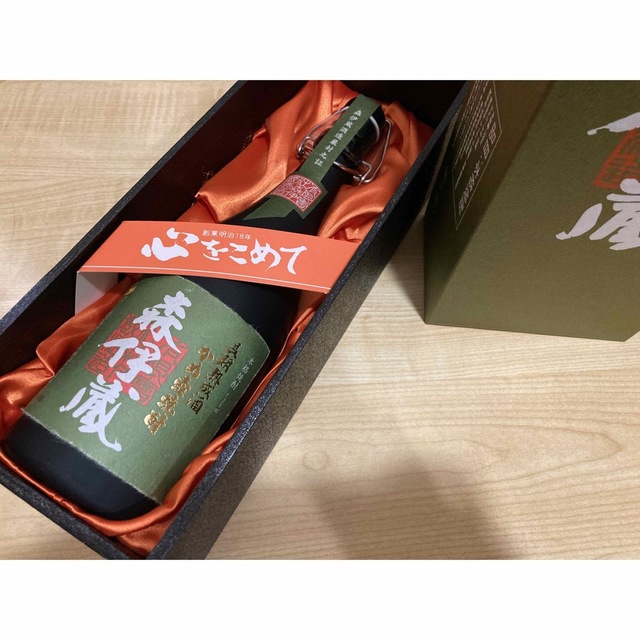 髙島屋(タカシマヤ)の当選品 極上森伊蔵 720ml 25度 箱付 本格薩摩芋焼酎 新品 未開栓品  食品/飲料/酒の酒(焼酎)の商品写真