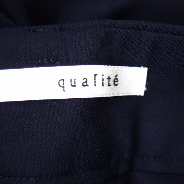 qualite(カリテ)のカリテ パンツ ワイド テーパード ウール ジップフライ タック 無地 3 紺  レディースのパンツ(その他)の商品写真