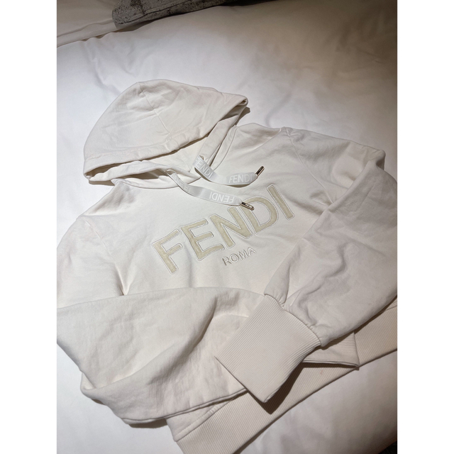 FENDI(フェンディ)のFendi パーカー レディースのトップス(パーカー)の商品写真