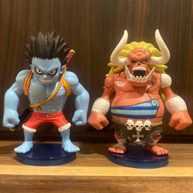 ワンピースフィギュアまとめ売り\u0026ワーコレフィルムレッドルフィ　値下げしました。