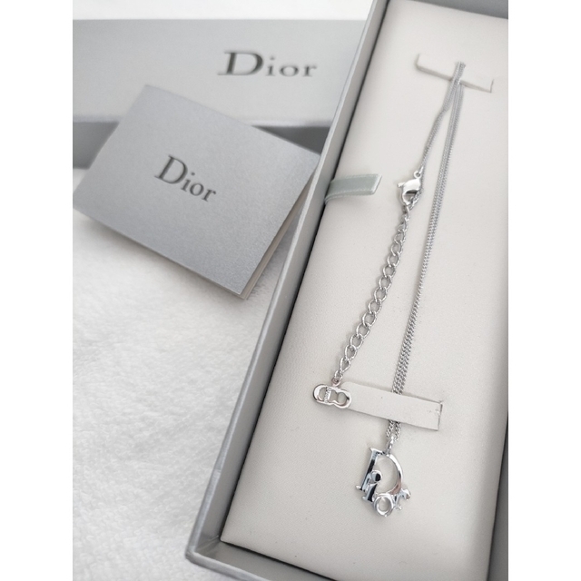 Christian Dior(クリスチャンディオール)の☆未使用☆保証書付き☆ディオールネックレス レディースのアクセサリー(ネックレス)の商品写真