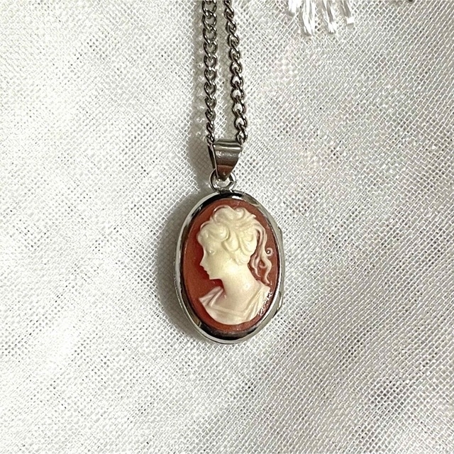 シェルカメオ CAMEO ペンダント SILVER ヴィンテージネックレス 美品