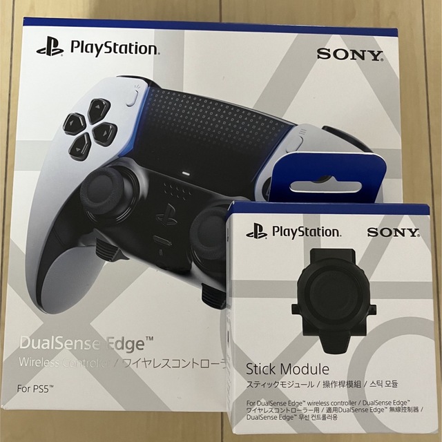 PlayStation(プレイステーション)のDualSense　Edge(TM）＋スティックモジュール エンタメ/ホビーのゲームソフト/ゲーム機本体(家庭用ゲーム機本体)の商品写真