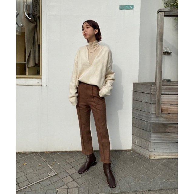 TODAYFUL(トゥデイフル)のTODAYFUL Tweed Cropped Pants 38  レディースのパンツ(クロップドパンツ)の商品写真