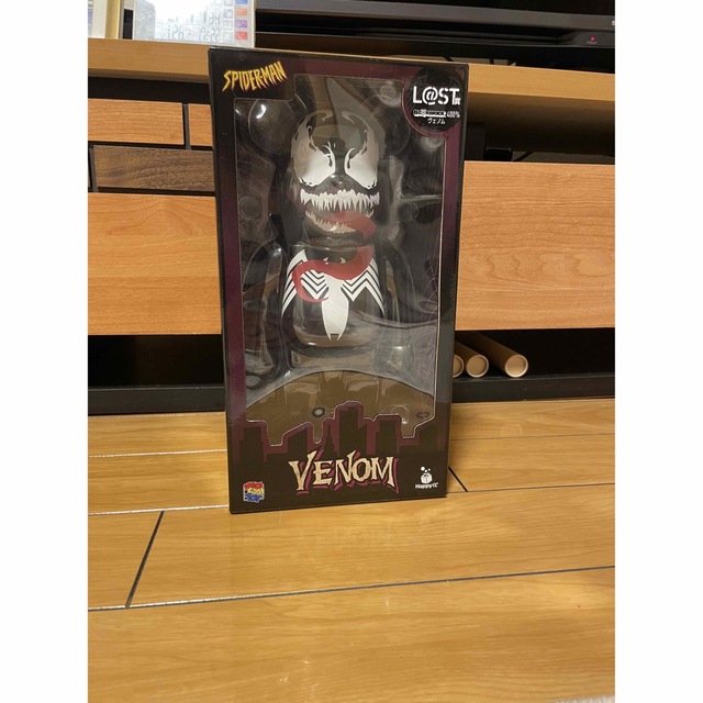 MEDICOM TOY(メディコムトイ)のベアブリック ヴェノム フィギュア エンタメ/ホビーのおもちゃ/ぬいぐるみ(キャラクターグッズ)の商品写真