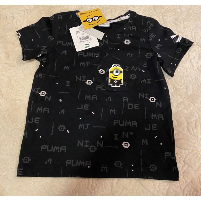 PUMA(プーマ)の値下げ中　PUMA ミニオン　コラボ　tシャツ　100 新品 キッズ/ベビー/マタニティのキッズ服男の子用(90cm~)(Tシャツ/カットソー)の商品写真