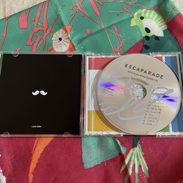 ESCAPARADE /Official髭男dism エンタメ/ホビーのCD(ポップス/ロック(邦楽))の商品写真