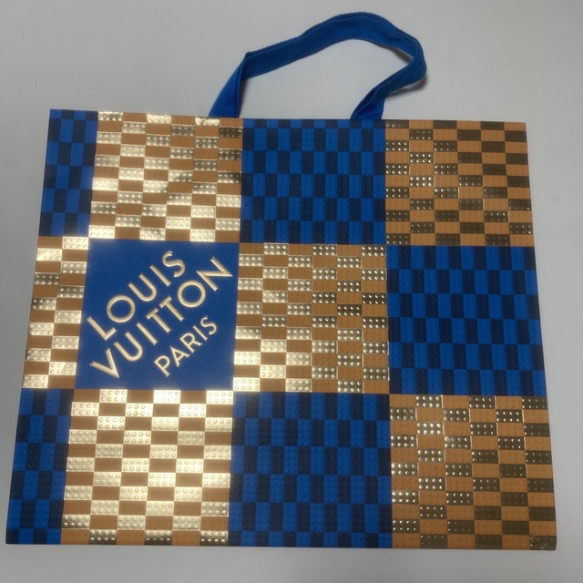 LOUIS VUITTON(ルイヴィトン)の【LOUIS VUITTON】ルイヴィトンショップ袋⭐︎クリスマス レディースのバッグ(ショップ袋)の商品写真