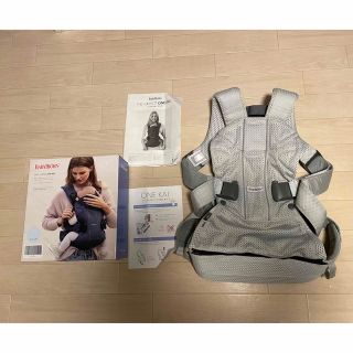 ベビービョルン(BABYBJORN)のベビービョルン ベビーキャリア ONE KAI Air シルバー(抱っこひも/おんぶひも)