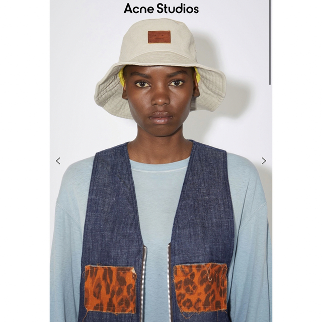 Acne Studios(アクネストゥディオズ)の新品 Acne Studios アクネストゥディオズ キャンバス バケットハット レディースの帽子(ハット)の商品写真