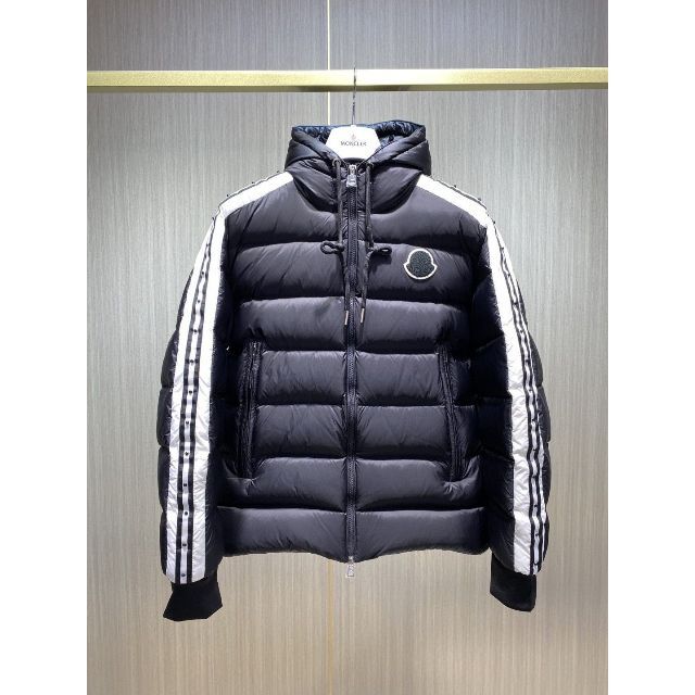 MONCLER - MONCLER  ダウンジャケット 2