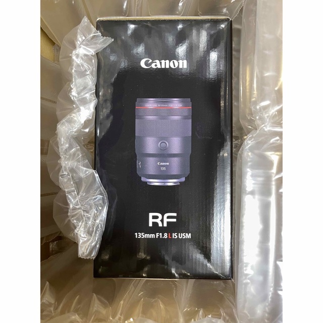 Canon(キヤノン)のCanon RF135mm F1.8 L IS USM megu様 スマホ/家電/カメラのカメラ(レンズ(単焦点))の商品写真