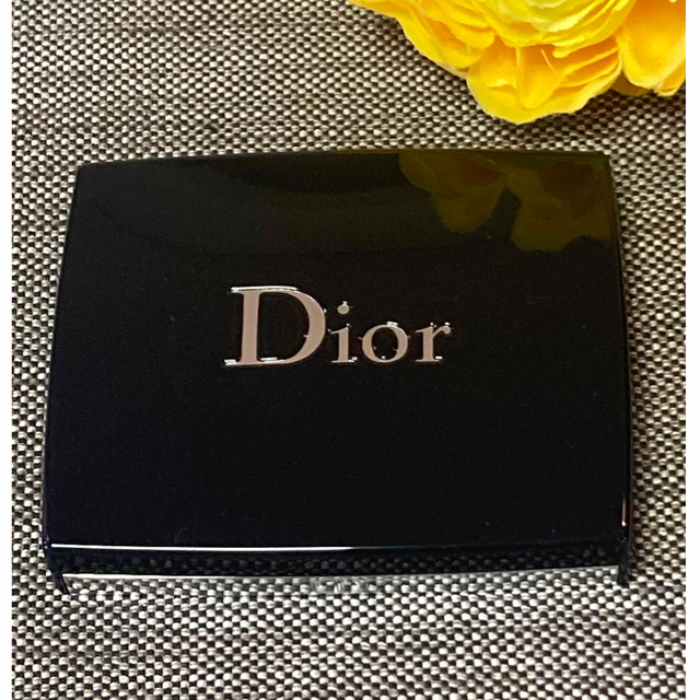 Dior(ディオール)の新品❗️ディオール サンククルール 539 グランバル ＆プレステージ2点 コスメ/美容のベースメイク/化粧品(アイシャドウ)の商品写真