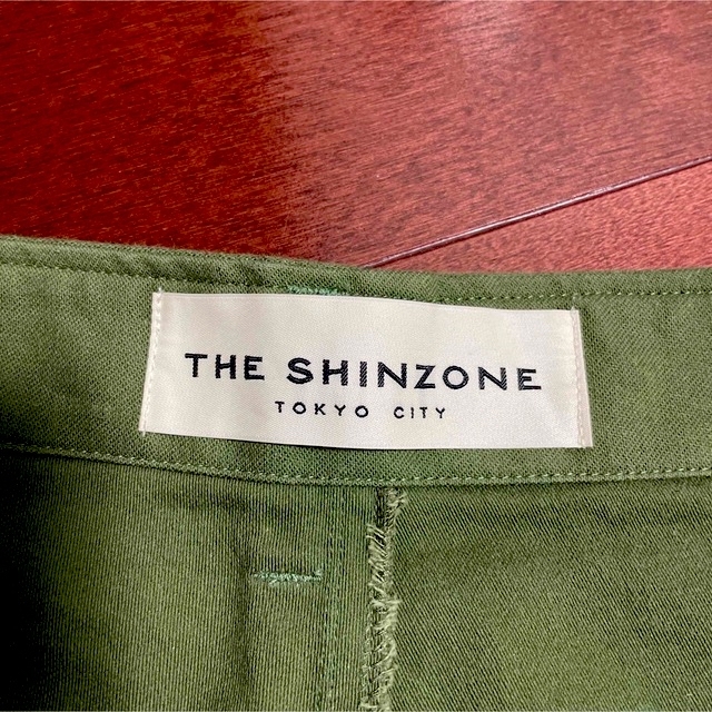 Shinzone(シンゾーン)のTHE SHINZONE シンゾーン　ベイカーパンツ　38 レディースのパンツ(ワークパンツ/カーゴパンツ)の商品写真