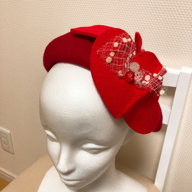 Shirley Temple(シャーリーテンプル)のシャーリーテンプル　ハートベレー帽　レッド　56cm キッズ/ベビー/マタニティのこども用ファッション小物(帽子)の商品写真