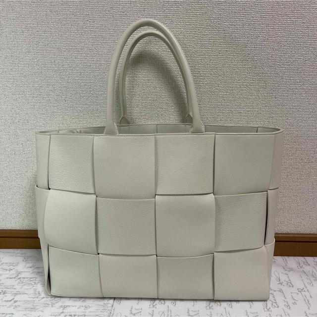 超目玉枠】 【美品】BOTTEGA - Veneta Bottega VENETA ホワイト トート