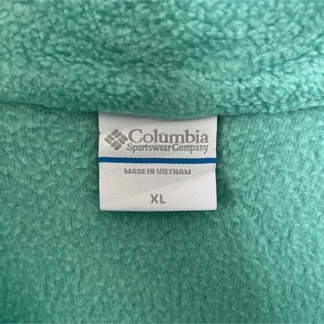 Columbia(コロンビア)のColombia フリース　ライトグリーン　XL レディースのジャケット/アウター(その他)の商品写真