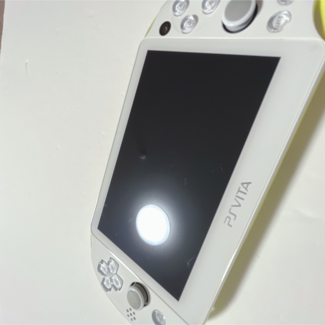 PlayStation Vita(プレイステーションヴィータ)のSONY PlayStationVITA 本体  ZA13 完動品！ エンタメ/ホビーのゲームソフト/ゲーム機本体(携帯用ゲーム機本体)の商品写真