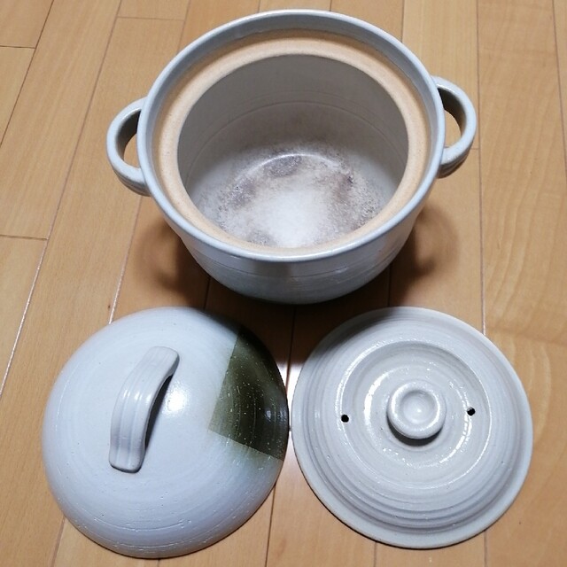 炊飯土鍋　3合焚き スマホ/家電/カメラの調理家電(調理機器)の商品写真