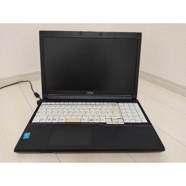 富士通 A574/H/第四世代Core i5-4300M 2.6GHz