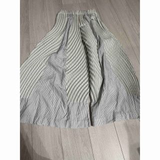 ISSEY MIYAKE(キュロット)のフリマアイテム一覧 ISSEY MIYAKE(キュロット)のフリマアイテム一覧