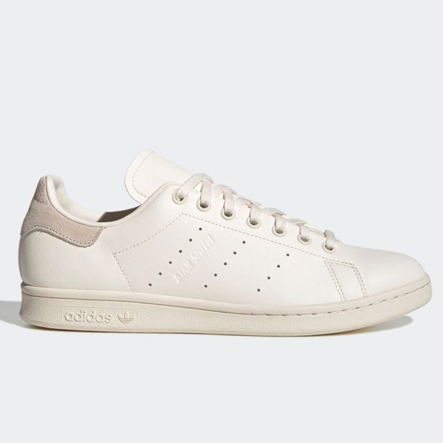 adidas(アディダス)のAdidas Stan Smith GX4430 新品 レディースの靴/シューズ(スニーカー)の商品写真