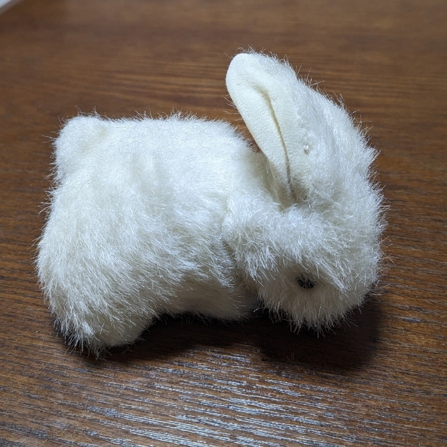 ウサギ　ぬいぐるみ　レトロ　peluche　うさぎ エンタメ/ホビーのおもちゃ/ぬいぐるみ(ぬいぐるみ)の商品写真