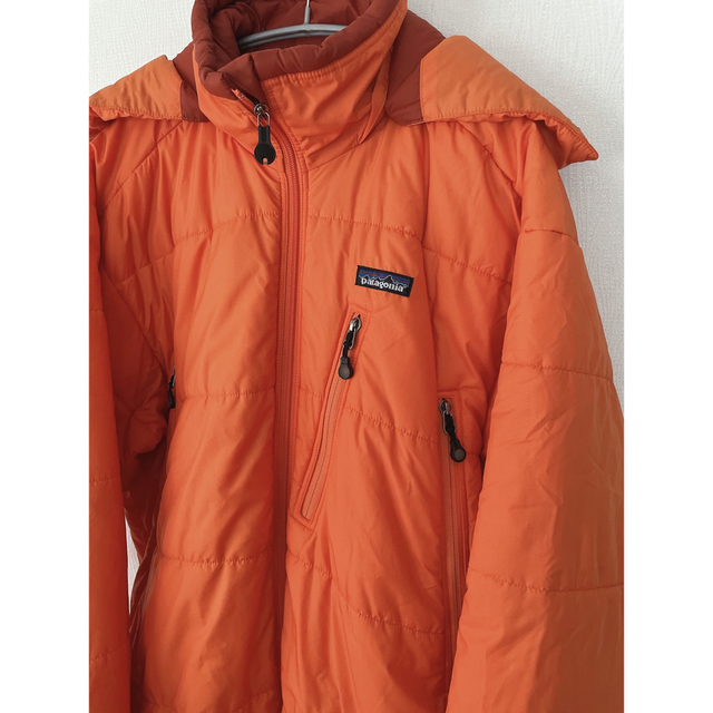 patagonia(パタゴニア)のpatagonia パタゴニア　オレンジ パフジャケット ダウン メンズのジャケット/アウター(ダウンジャケット)の商品写真