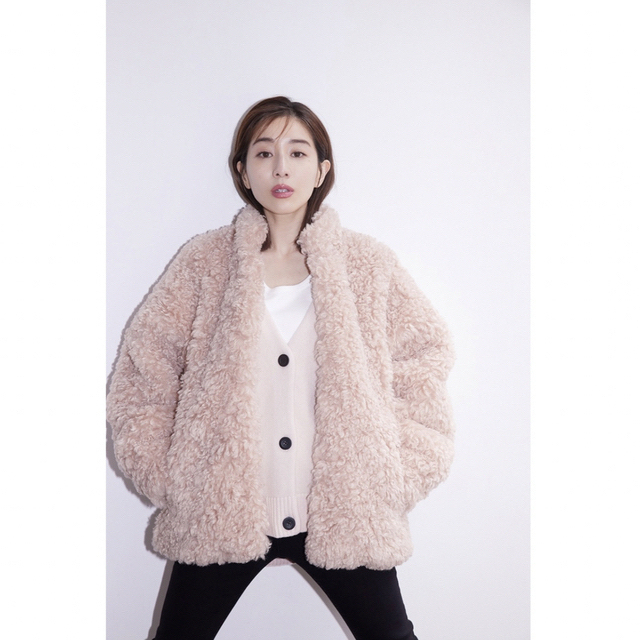 CLANE CURL FUR SHORT COAT 田中みな実 0 ホワイト 値引き 7260円引き