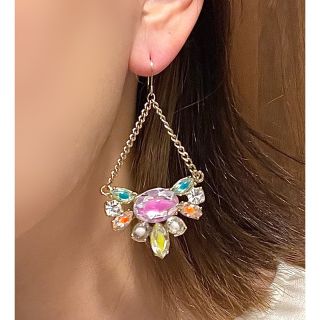 リリーブラウン(Lily Brown)のLILY BROWN ／ クリアービジュー 吊り下げ ピアス(ピアス)