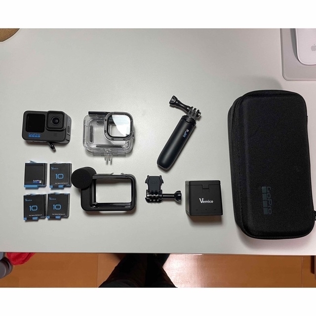 GoPro(ゴープロ)のGoPro hero 10 モジュラー ハウジング バッテリー3つ付き スマホ/家電/カメラのカメラ(その他)の商品写真