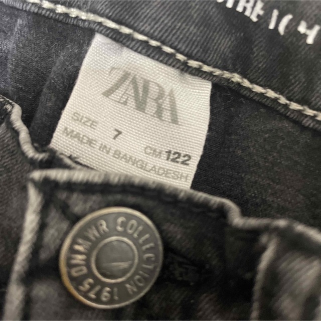 ZARA KIDS(ザラキッズ)のZARA キッズ スキニー デニムパンツ 男の子  キッズ/ベビー/マタニティのキッズ服男の子用(90cm~)(パンツ/スパッツ)の商品写真