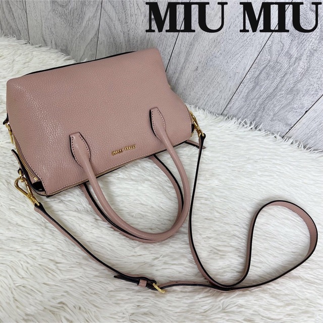 miu miu ミュウミュウバッグ