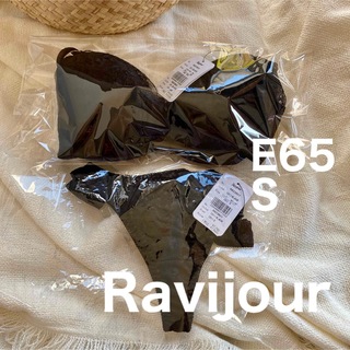 ラヴィジュール(Ravijour)のRAVIJOUR ラインフラワーシャープメイク ブラ　e65 セット(ブラ&ショーツセット)