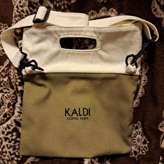 KALDI(カルディ)のKaldi肩掛けバッグ レディースのバッグ(ショルダーバッグ)の商品写真