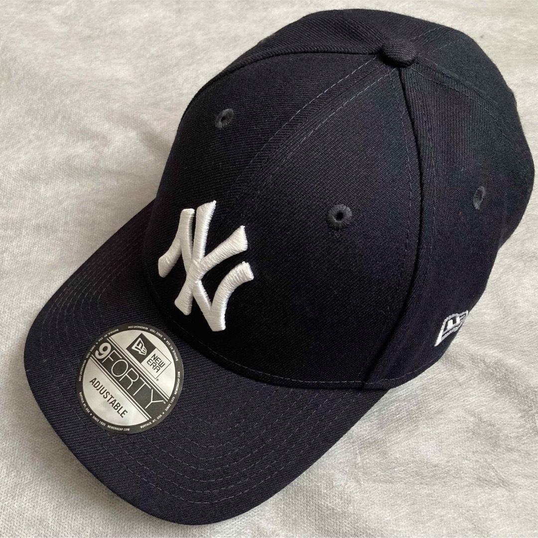 NEW ERA(ニューエラー)のNEW ERA YANKEES 9FORTY NAVY ニューエラ ヤンキース メンズの帽子(キャップ)の商品写真