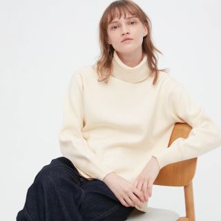 ユニクロ(UNIQLO)のUNIQLO スフレヤーンタートルネックセーター(スムース・長袖)(ニット/セーター)