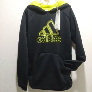 アディダス(adidas)の新品未使用　アディダスadidas パーカー　裏起毛(ジャケット/上着)