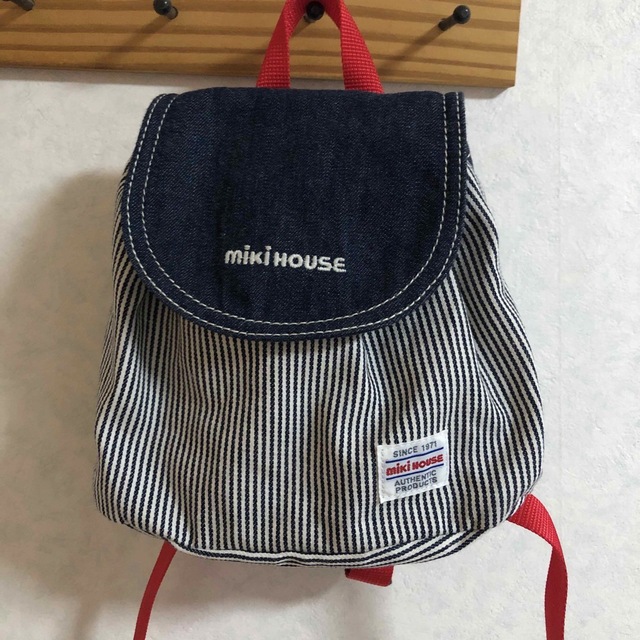 mikihouse(ミキハウス)のミキハウスミニリュックヒッコリー可愛い美品 キッズ/ベビー/マタニティのこども用バッグ(リュックサック)の商品写真