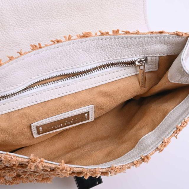 ジミーチュウ クラッチバッグ美品 レベル