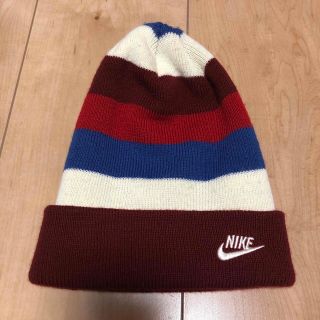 ナイキ(NIKE)のNIKE  ニット　帽子　50cm(帽子)