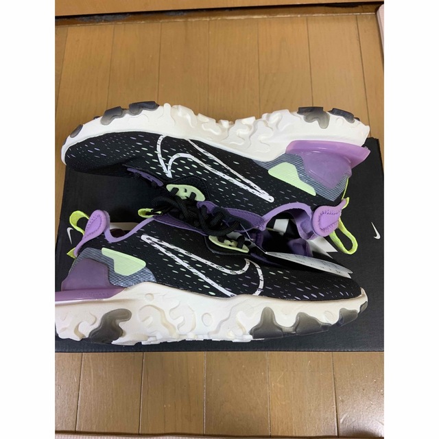 NIKE(ナイキ)のNIKE WMNS NIKE W NSW REACT VISION リアクト レディースの靴/シューズ(スニーカー)の商品写真